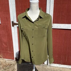 4/$20 forest green Talbots button up blouse